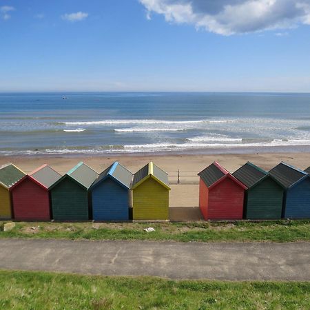 Snugg Whitby Exterior foto
