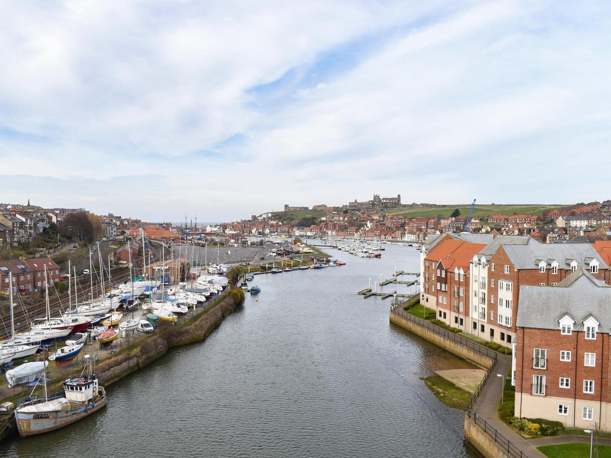 Snugg Whitby Exterior foto