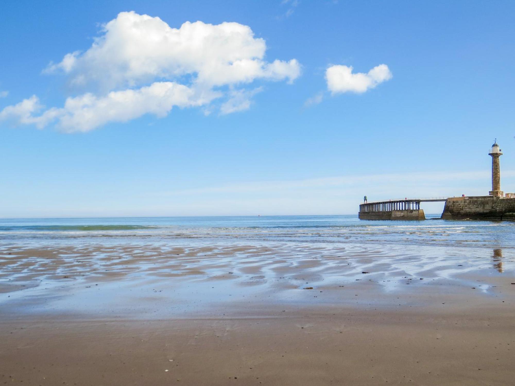 Snugg Whitby Exterior foto